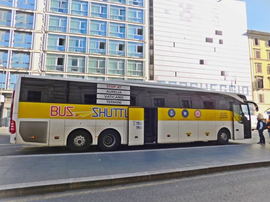 【空港シャトル】ローマ・チャンピーノ空港 ⇔ ローマ市内　バス乗車チケット ＜英語ドライバー＞