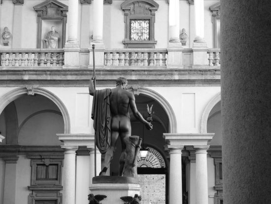 ブレラ絵画館（ブレラ美術館）見学＆ブレラ地区散策ツアー＜2時間／英語ガイド＞