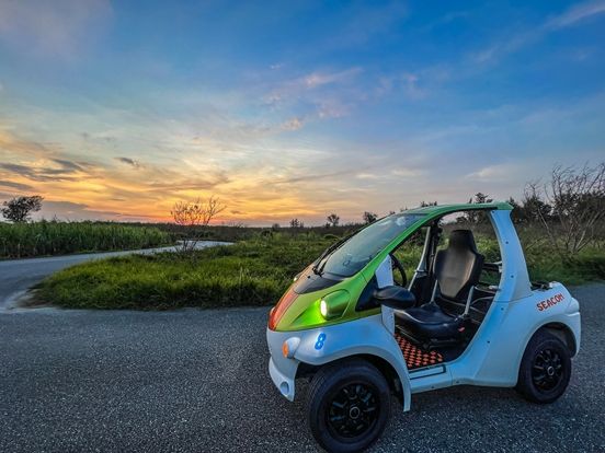 サンセットドライブ 電気自動車「COMS」で夕陽の中をドライブ！夕焼け