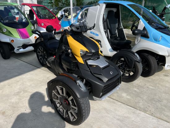 レンタルトライク「can-am RYKER(カンナム ライカー)」6時間レンタルプラン 迫力満点の大型トライクで宮古島の観光地を巡る＜6時間／宮古島＞