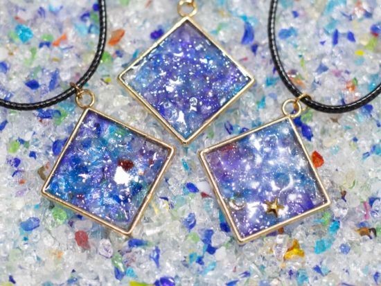 選べるワークショプツアー UVレジン宇宙塗りアクセサリー作り or 手作り望遠鏡＜約1時間／開催場所は3か所から選択可能＞