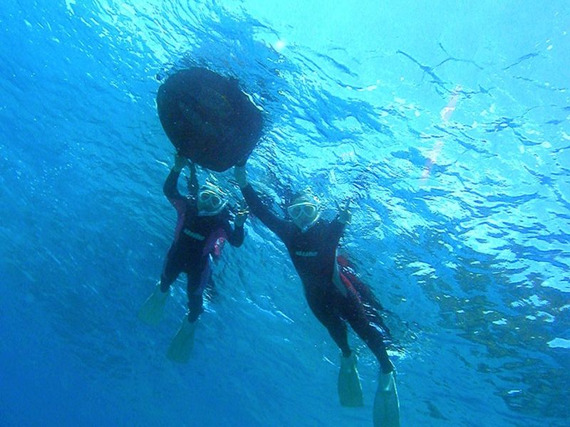 ボートシュノーケルツアー 器材一式＆バスタオルのレンタル付き ＜約3