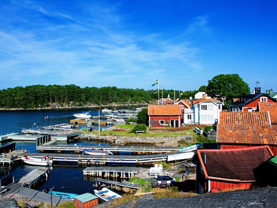Sweden_Stockholm_Sandhamn_shutterstock_502249519