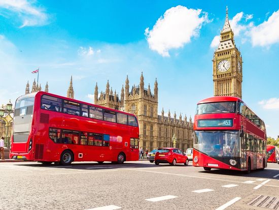 Double-Decker Bus_shutterstock_1490808482 (1)