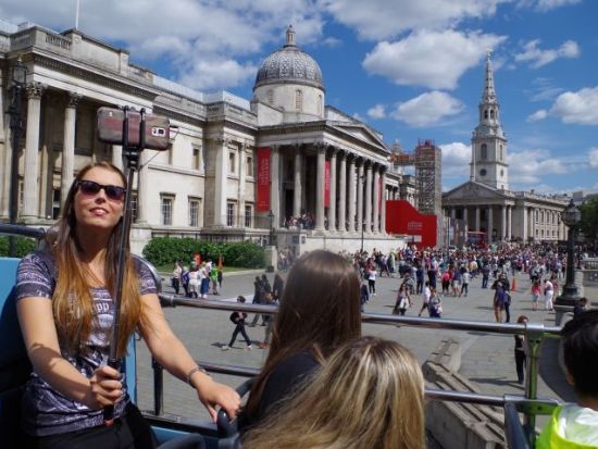 ロンドン ホップオン＆オフ（乗り降り自由）バス チケット予約