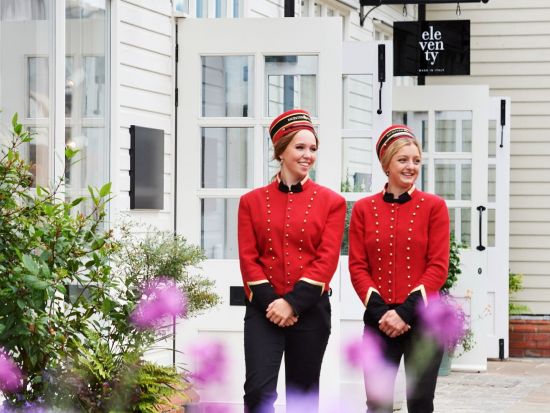 大型アウトレットモール「ビスタービレッジ」　往復バスチケット事前予約＜ロンドン発＞