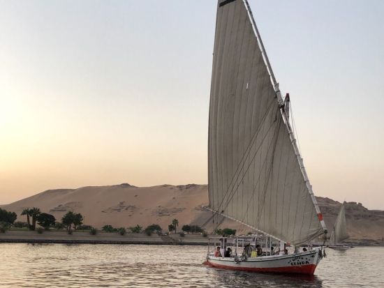 【カイロ空港発着 エジプト周遊6泊7日】エジプトの人気観光地をゆったり巡る！ギザ＋アブシンベル＋アスワン＋ルクソール＜日本語＞