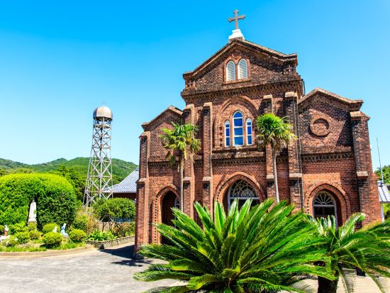 貸切観光タクシー 教会巡りコース 堂崎天主堂・大瀬崎展望所・井持浦教会ルルド・水ノ浦教会などをめぐる旅＜6時間半／1～9名／福江島・五島市＞by五島タクシー