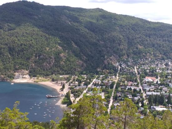 7つの湖を巡るルートで行く！サン・マルティン・デ・ロス・アンデス観光ツアー＜英語ガイド／バリローチェ発＞