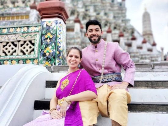 本格的なタイ衣装で写真撮影！タイの衣装体験＋ワットアルン観光＜混乗or貸切／半日／英語ガイド＞