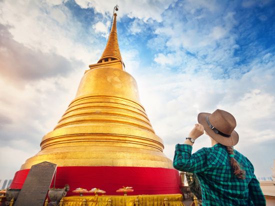 トゥクトゥクで巡る　バンコク名所ツアー　中華街＋バンコク有名寺院＋カオサン通り＜半日／英語or日本語ガイド＞