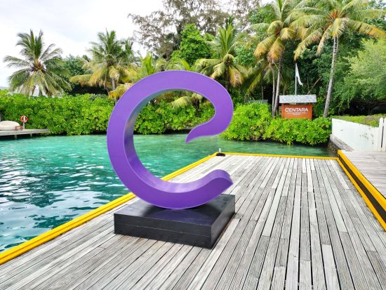 センターラ・ラス・フシ・リゾート＆スパ日帰りツアー　到着したら自由時間＜ランチビュッフェ付き／アルコールを含むドリンク飲み放題＞