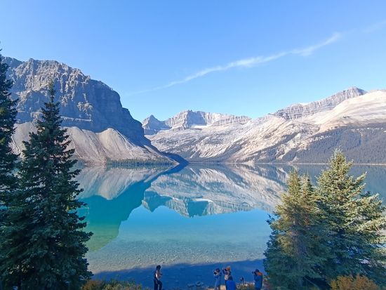 Bow lake