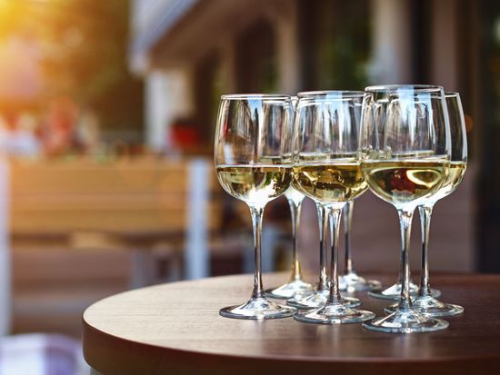 Generic_Drink_White wine tasting on winery terrace_pixta_69212007_XL