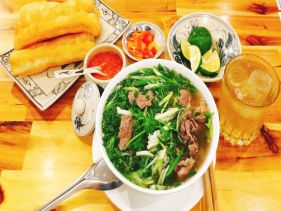 ハノイ満喫！市内観光ツアー　ホーチミン廟＋タンロン遺跡＋シクロ体験＋ベトナム名物のお食事＆おやつ＜混載／1日／日本語ガイド＞