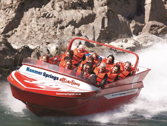 クライストチャーチ ジェットボート 時速90キロでワイアウ川を疾走！