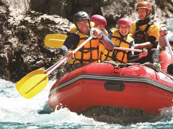 クライストチャーチ　ワイアウ川ラフティング　グレード2の急流下り！