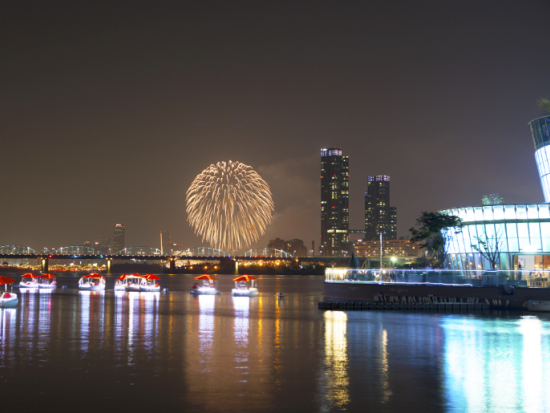  漢江 盤浦(バンポ)セビッソム 水上レジャー「チューブスター」乗船チケット　免許不要！水上でくつろぐ新感覚アトラクション＜1台あたり＞