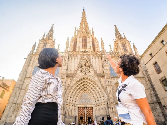 高速列車で行くバルセロナ観光1日ツアー　列車チケット付き＜英語／マドリード発＞