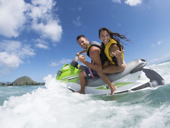 マリンスポーツパッケージ　選べる3種！パラセーリング、ジェットスキー、バンパーチューブ、バナナボートから組み合わせて遊べる！＜日本語スタッフ／ハワイカイ＞