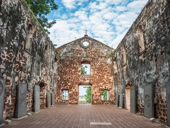 Malaysia_Malacca_St Paul's Church_shutterstock_453525565