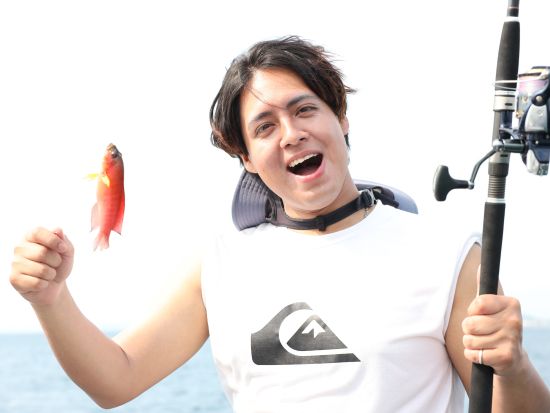 グループ貸切のプライベートツアー 慶良間or西海岸でトロピカルフィッシング&シュノーケリング！ 1グループ貸切でのご案内＜1～8名／無料撮影／北谷発＞