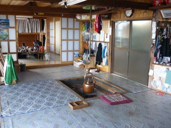 【2026】富士登山1泊2日ツアー 吉田ルートフリープラン 山小屋に宿泊＜夕・朝食、山小屋宿泊付／ 7～9月／西船橋・東京・新宿発＞