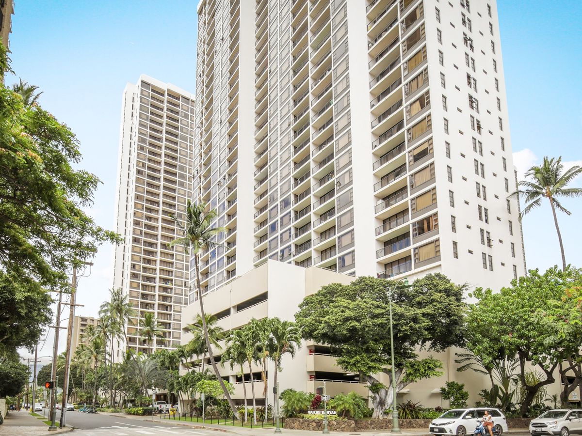 ハワイイラン　安比 20240712funaloha.jpg