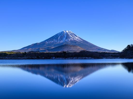 富士登山1泊2日ツアー 吉田ルートフリープラン 山小屋に宿泊＜夕・朝食、山小屋宿泊付／ 7～9月／午前／梅田 or 京都発＞