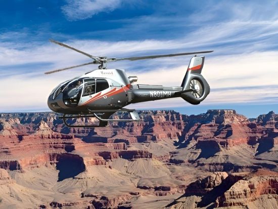 ヘリコプターで行く　グランドキャニオン・ウエスト＆谷底ランディング ＜片道約45分フライト／シャンパン付き＞by Maverick