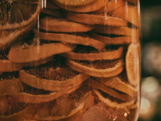 ガイドと巡る高松の街歩き 地元のお店や路地裏にご案内＜前日17時まで予約OK／約3時間＞