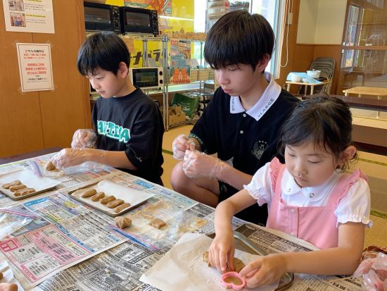 ちんすこう作り体験 うるま市産の小麦を使ってオリジナルちんすこうを作ろう！雨の日にもぴったり◎＜約1時間／0歳～／商品券プレゼント／本島中部 うるま市＞