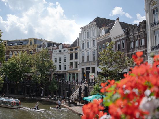 フォトグラファーと歩くユトレヒト半日ツアー　鉄道博物館へ入場！　写真撮影サービス付き＜約5.5時間／午前／日本語／ユトレヒト発＞