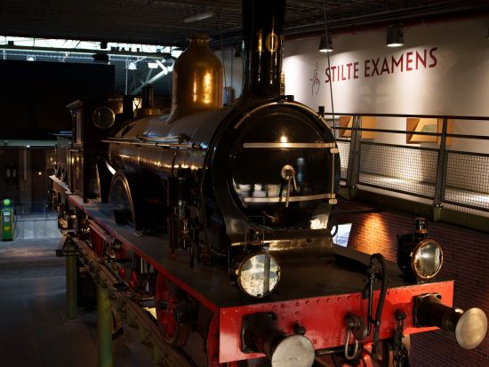 フォトグラファーと歩くユトレヒト半日ツアー　鉄道博物館へ入場！　写真撮影サービス付き＜約5.5時間／午前／日本語／ユトレヒト発＞
