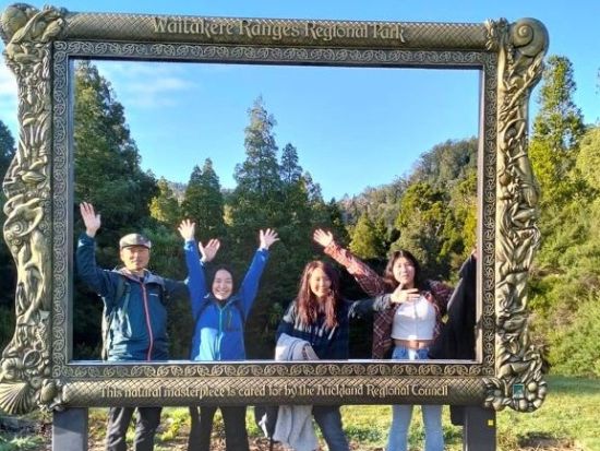 ワイタケレ山脈公園半日ツアー　タスマン海などニュージーランドの大自然を満喫＜日本語ガイド／オークランド発＞