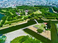 函館 五稜郭タワー展望チケット事前予約　地上90mあら360度函館を一望！五稜郭の美しい五角形を眺めよう＜年中無休／函館＞の写真