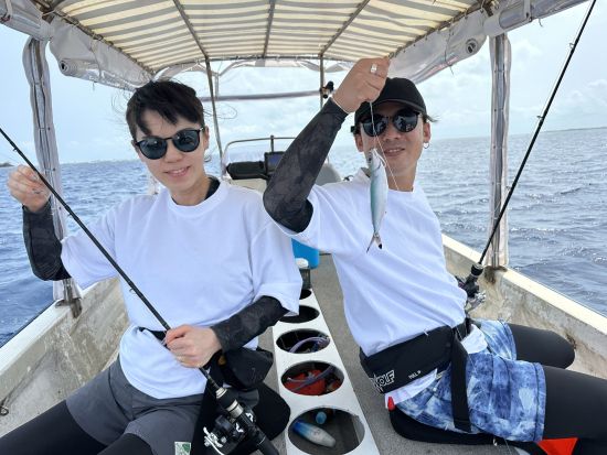 半日体験サビキ釣りコース 簡単！楽しい！沖縄の県魚グルクンを釣ろう！初心者にオススメコース◎＜送迎あり／午前・午後／約3時間30分／石垣島＞