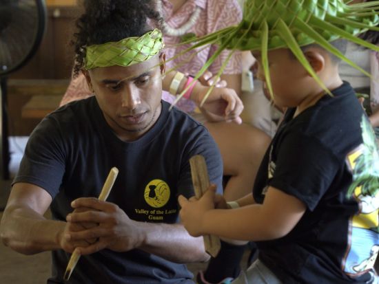 ジャングルリバークルーズ タロフォフォ川の大自然を探検！古代遺跡を見学＆伝統文化に触れる旅＜英語ガイド／チャモロ料理の昼食付き／送迎付きプランあり＞