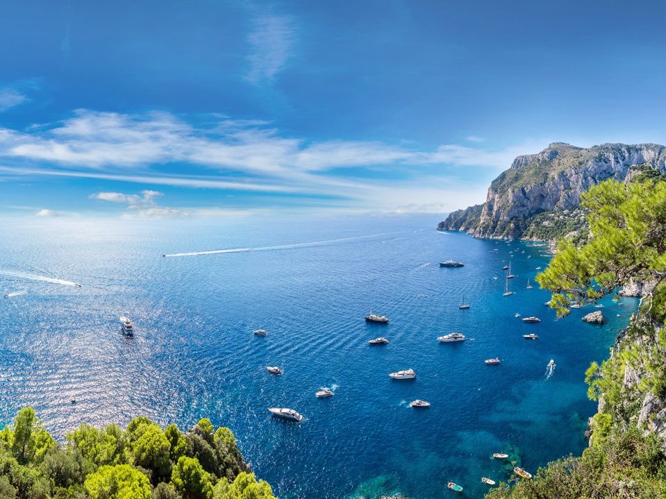 カプリ島・青の洞窟 | イタリア 旅行の観光・オプショナルツアー予約