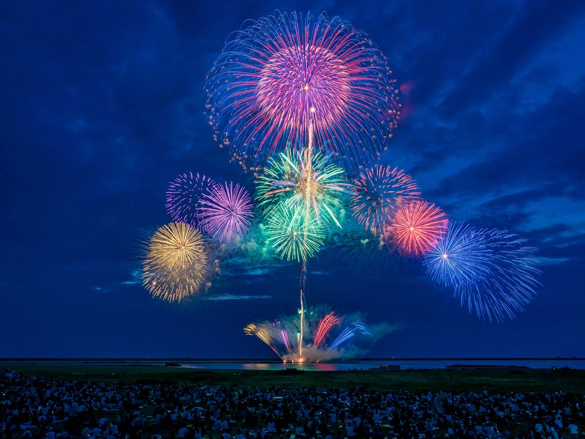 7月26日限定!柏崎花火大会を観覧する日帰りバスツアー 専用観覧 7月26日限定!柏崎花火大会を観覧する日帰りバスツアー 専用観覧