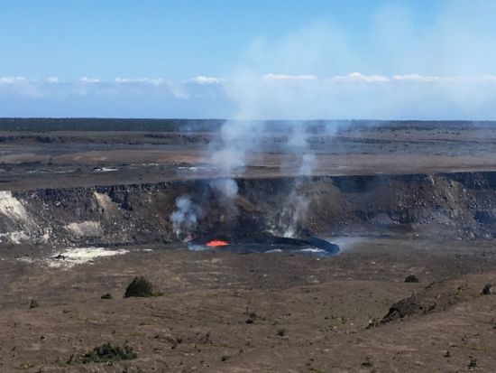 ハワイ島　1日観光ツアー　ドトールコーヒー農園＋キラウエア火山＋レインボー滝＋ファーマーズマーケット＋ビッグアイランドキャンディーズ＜日本語ガイド＞