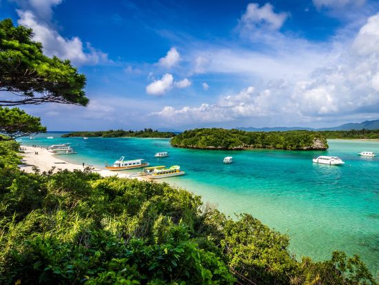 レンタカー予約サービス Sクラス 免責補償料込み＜1日～／空港送迎無料／全車カーナビ・ETC・バックカメラ付／石垣島＞