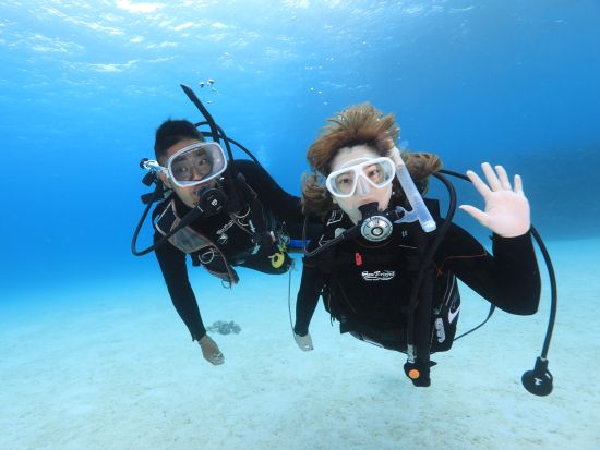 日帰り体験ダイビングプラン 初めての方大歓迎◎少人数制でゆっくりペースに合わせてケラマブルーを堪能♪＜ボートエントリー／約1時間30分／渡嘉敷島＞