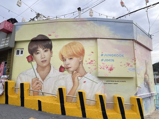 BTSの壁画