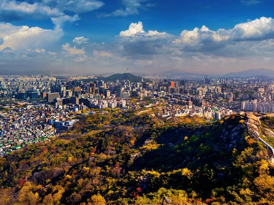 Korea_Seoul_Seoul Tower_pixta_93765845