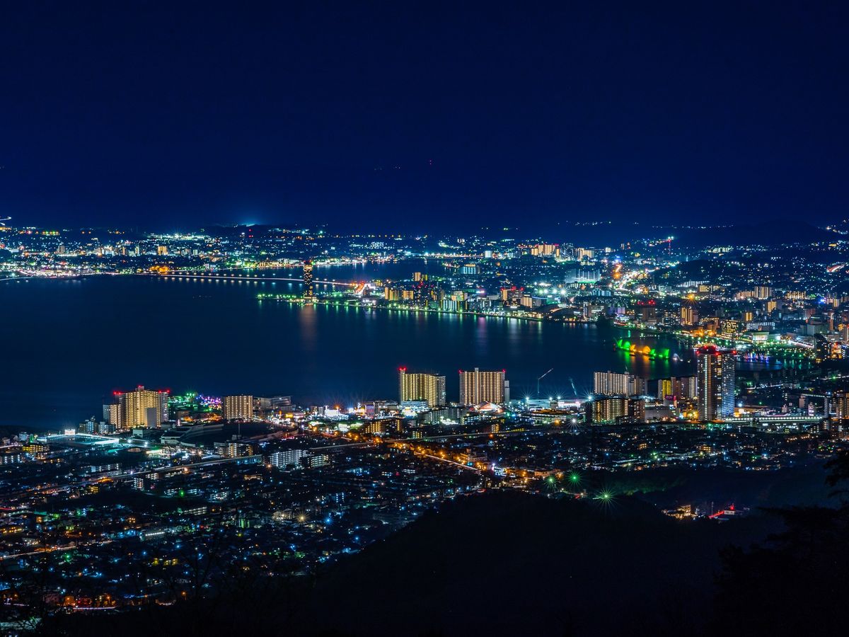 坂本ケーブル特別運行！びわ湖の夜景とバックヤード体験＜近江牛弁当
