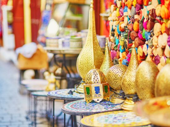 【都市間送迎】カサブランカ⇔フェズ市内　貸切専用車で快適移動！＜1～5名／英語ドライバー＞*1台あたり料金