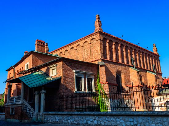 Poland_Krakow_Old Synagogue_AdobeStock_704293715