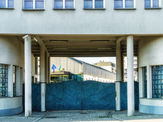 アウシュビッツへ行く前に訪れたい！旧オスカー・シンドラー工場 博物館見学ツアー＜英語ガイド／クラクフ発＞