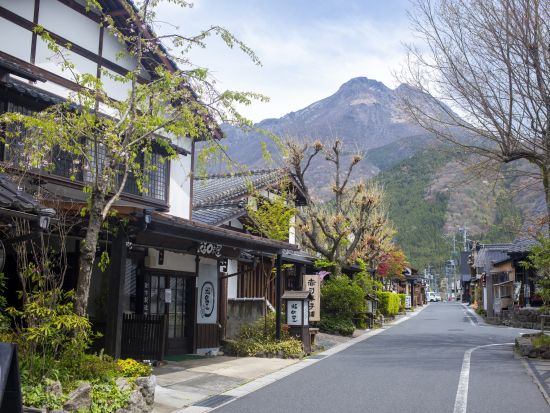 福岡発日帰りバスツアー 太宰府天満宮＋ 別府ロープウェイ＋湯布院 歴史と文化に触れる旅＜1日／博多発着＞